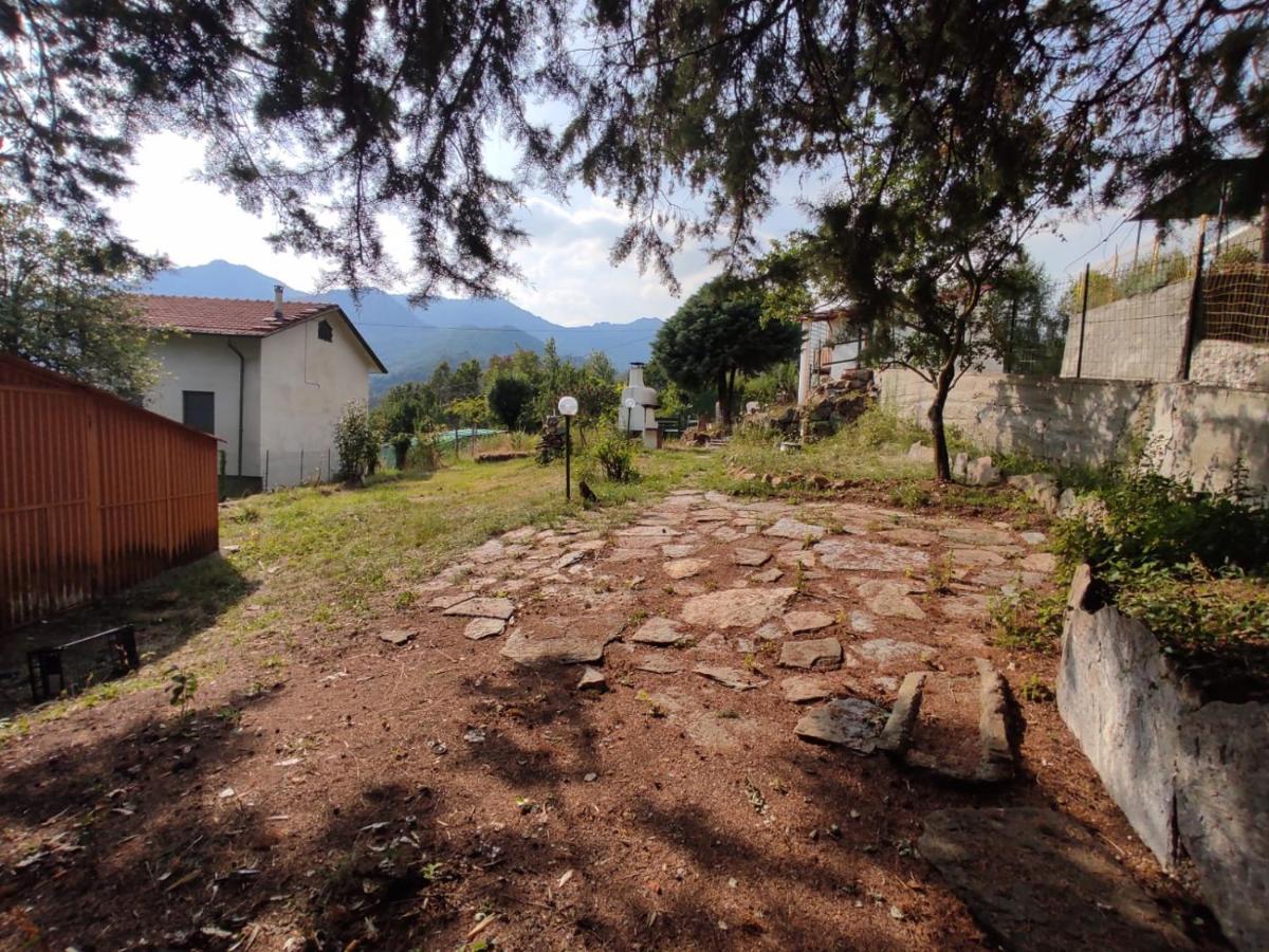 Appartamento Con Giardino Privato. Rubiana Exterior photo